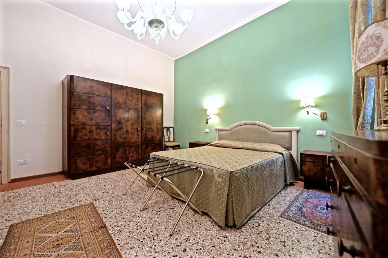 Chandeliers Apartment Venice Ngoại thất bức ảnh